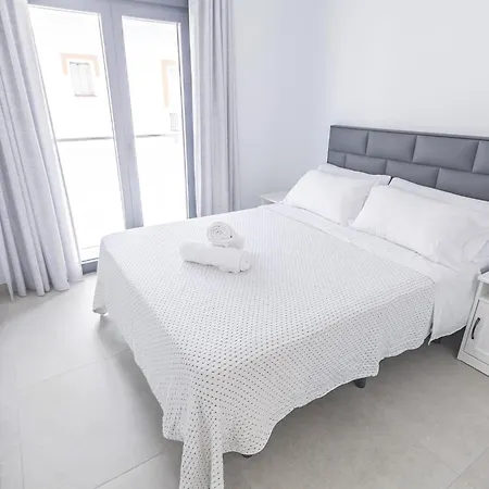 Balcon De La Ermita, Apartment *